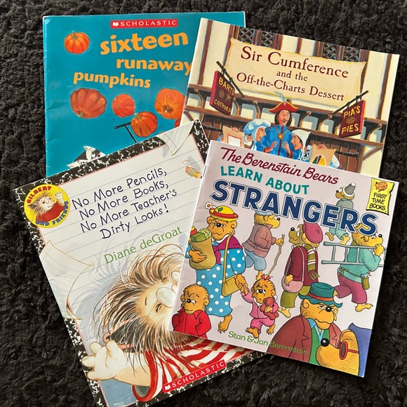 COPY - Bundle of 17 Kids Paperback Books - Picture 3 of 4